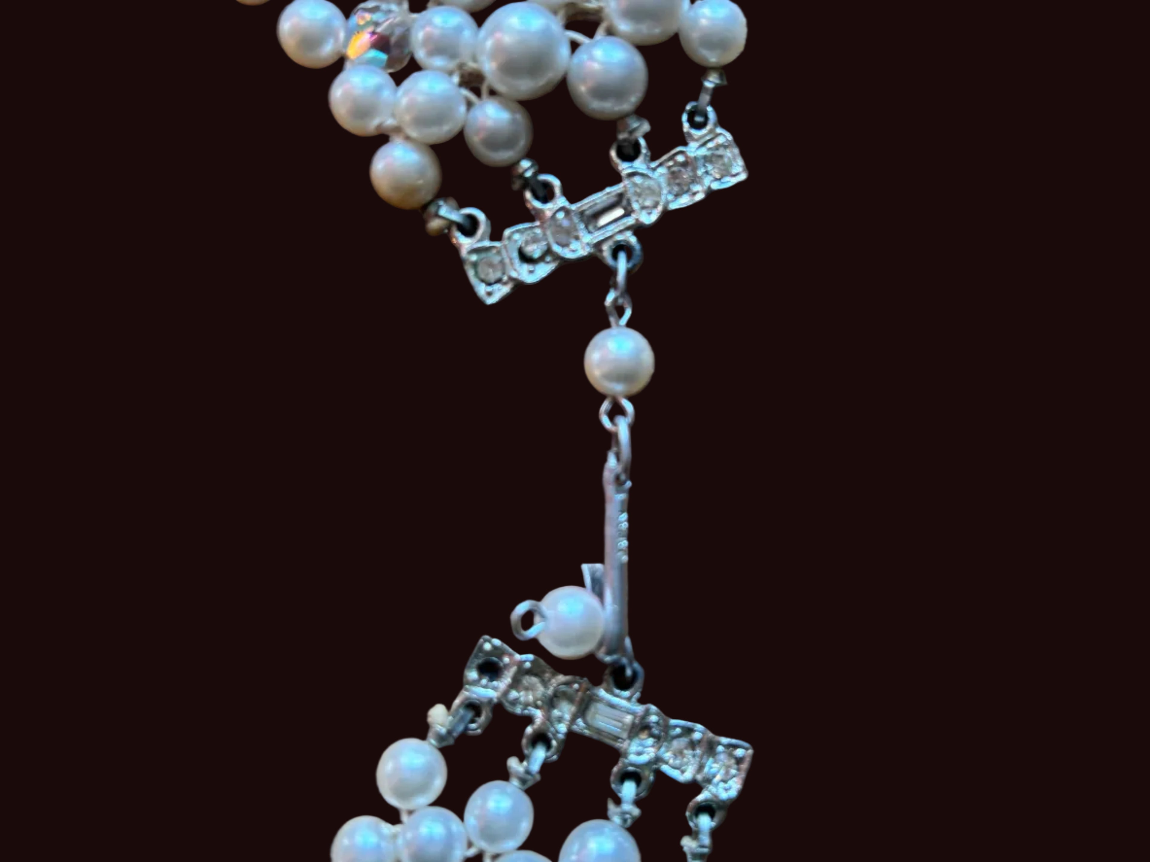 Vintage faux pearl bib necklace with rhinestone accents